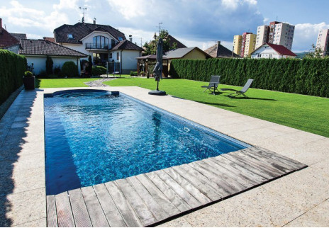 Die Installation eines Pools. Was Sie über Arten und Zubehör von Pools wissen müssen