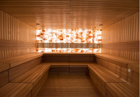 Sauna: Nutzen für die Gesundheit, Risiken und Prävention