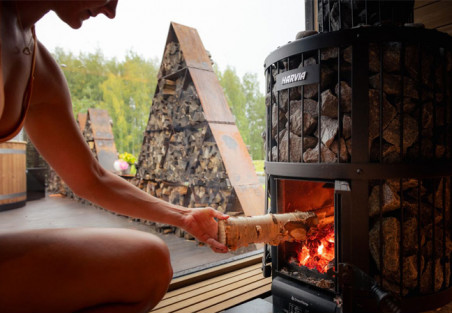So bereiten Sie Ihre Sauna auf die kalte Jahreszeit vor: Ofenpflege und Vermeidung von Brandgerüchen