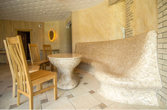 Beheizte Bank und Tisch in der Saunatoilette - Andere Projekte