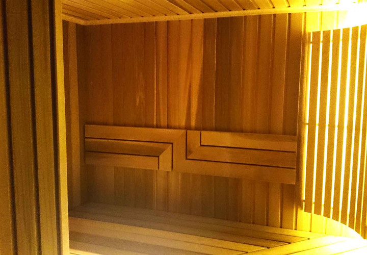 Sauna aus Zedernholz mit Dampffunktion