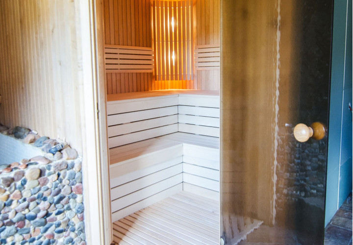 Sauna mit Dampffunktion