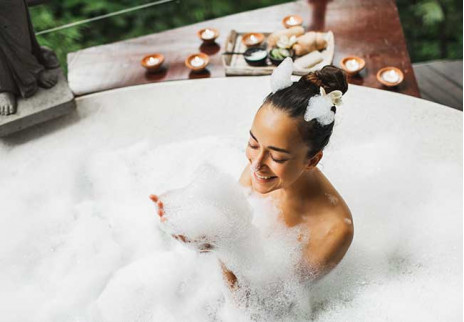 5 Tricks für die Abschlussballparty: So verwandeln Sie einen Whirlpool in einen Hingucker für Ihr Abschlussballfoto