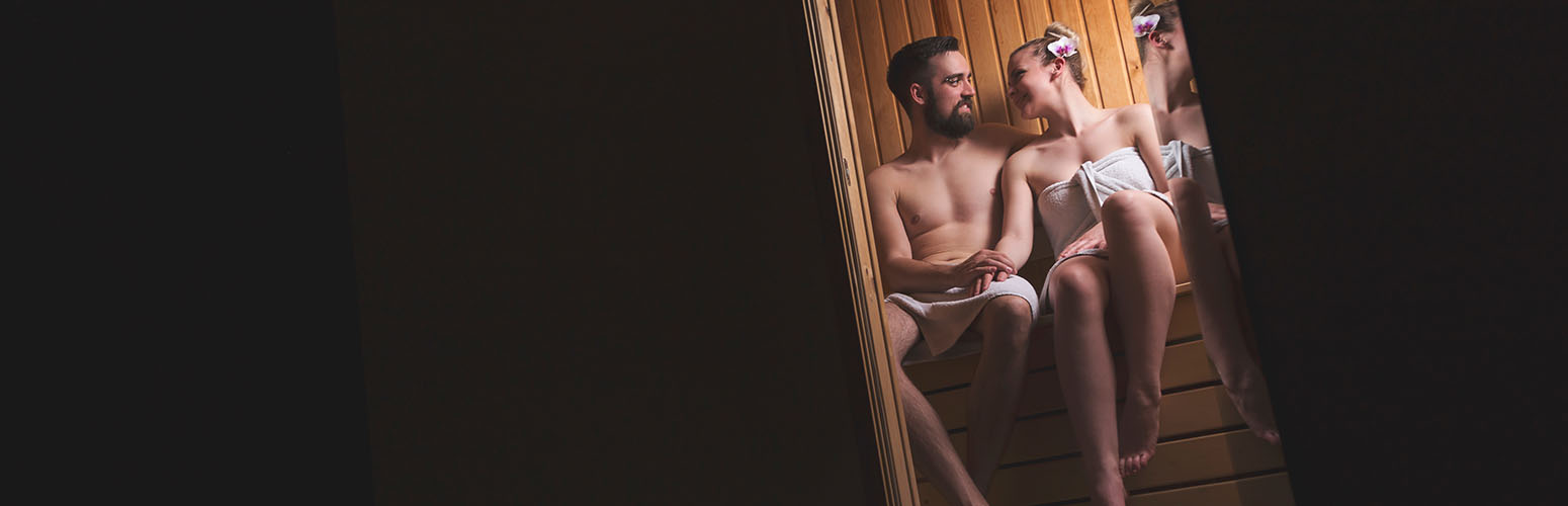 Valentinstag in der Sauna: So schaffen Sie eine romantische, gemütliche und sinnliche Atmosphäre