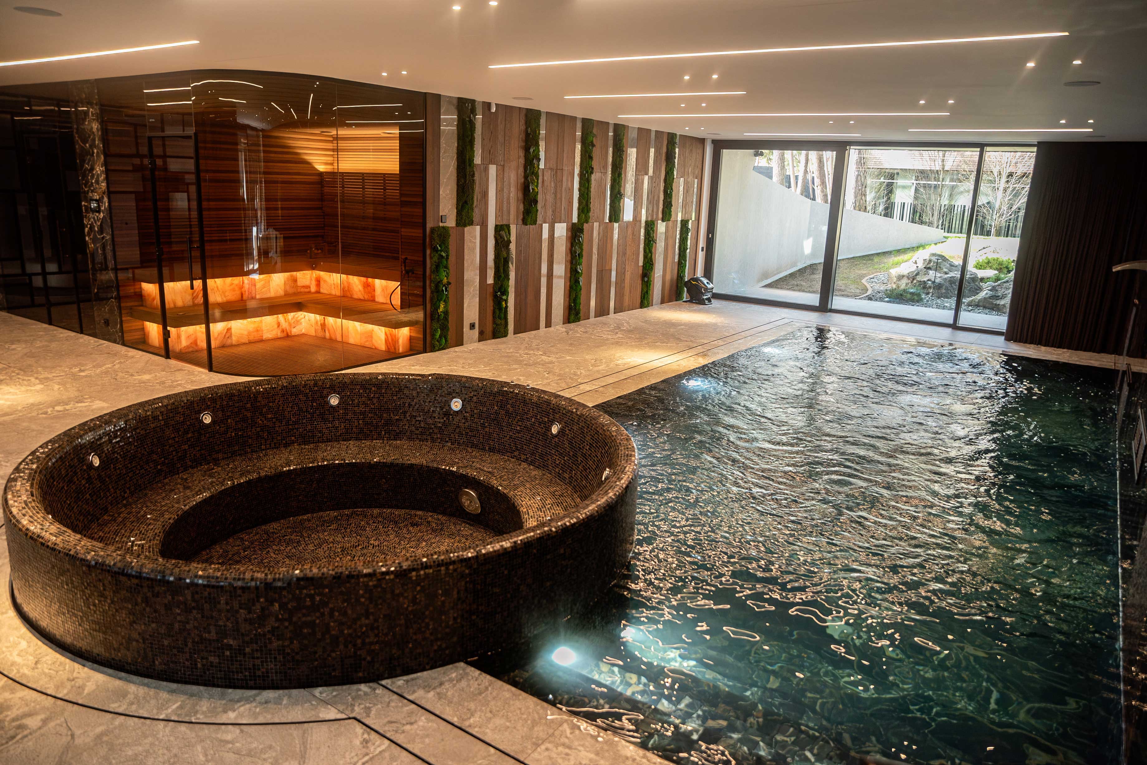 Privates Infrarotsauna- und Schwimmbadprojekt