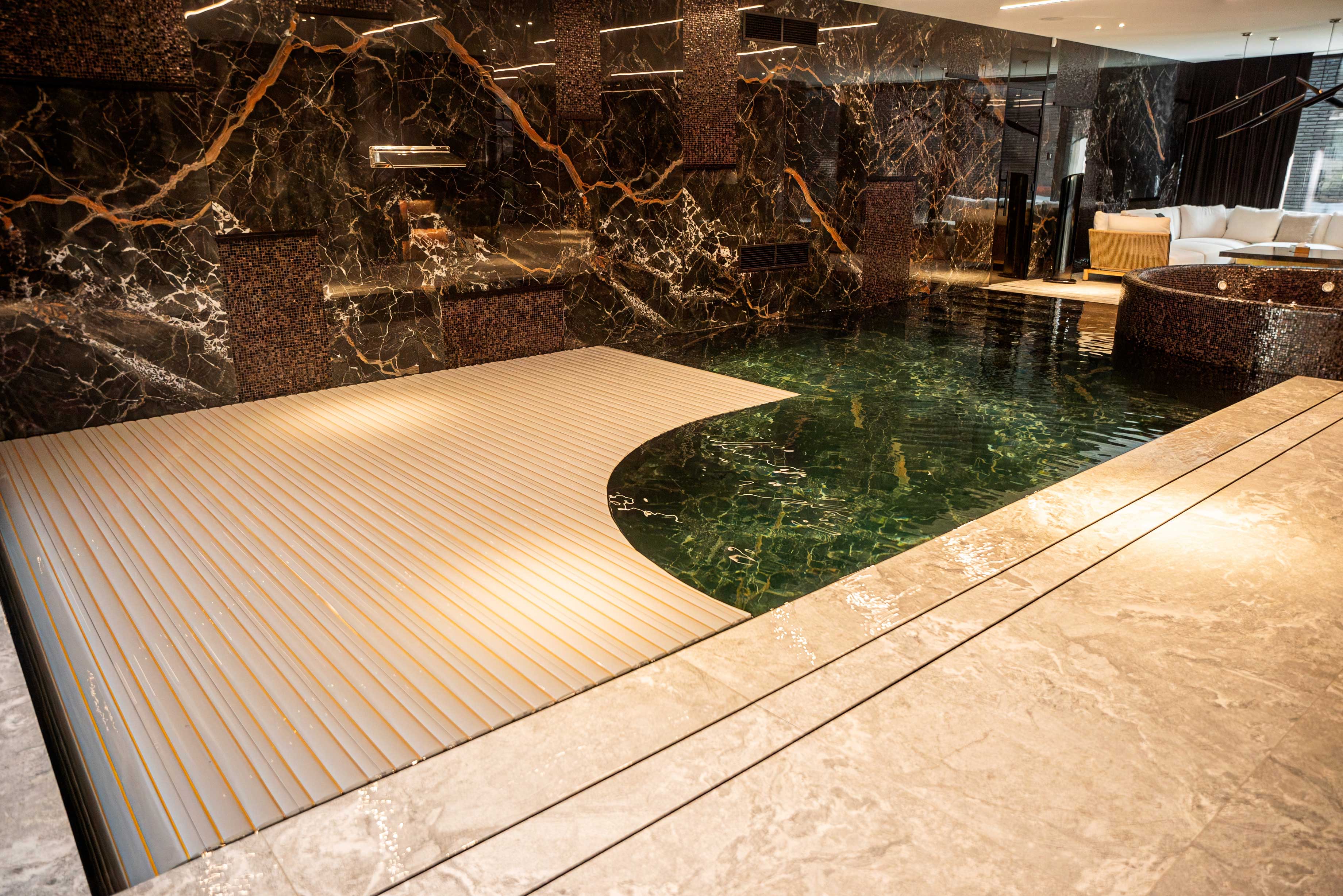 Privates Infrarotsauna- und Schwimmbadprojekt